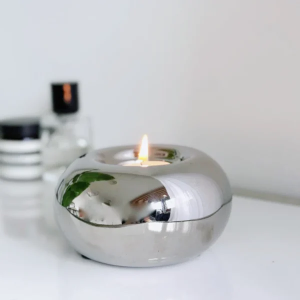 Circular Silvery Candle Holder - Image 2