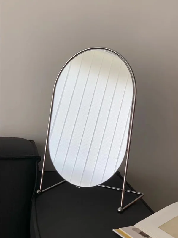 Rotating Oval Makeup Mirror - Image 4